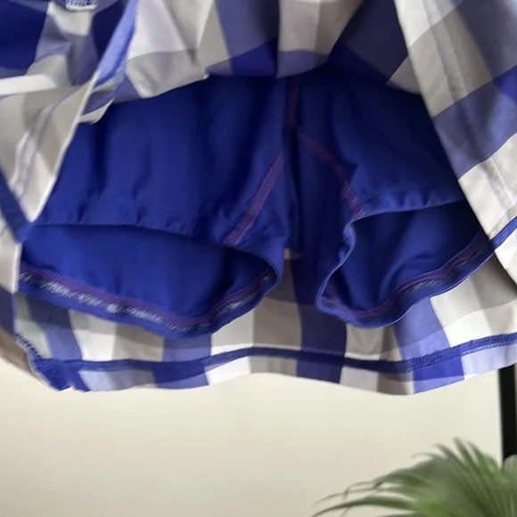 Lululemon Leader of the Track Run Skirt / Skort - Picture 2 of 4